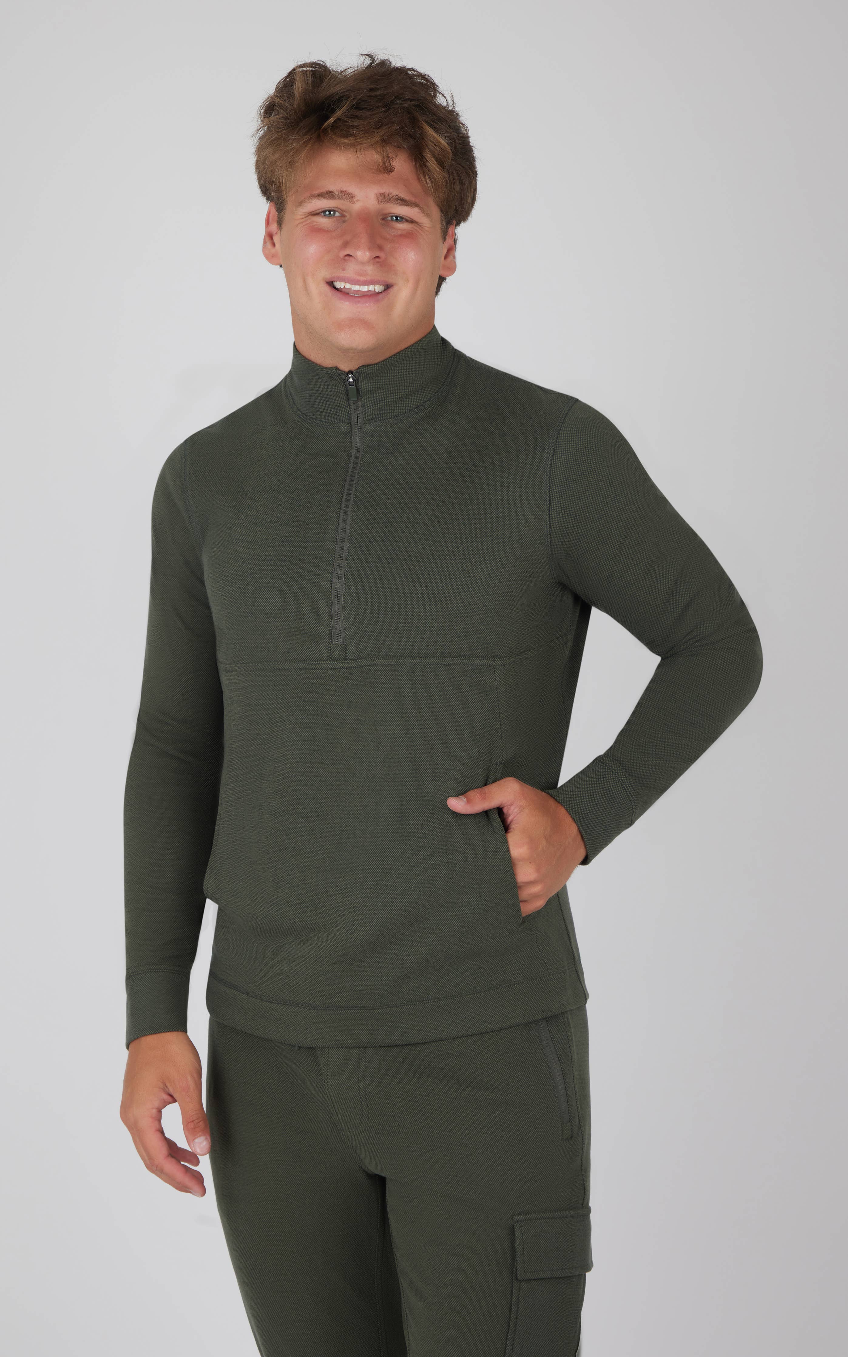 Men's Everyday Half Zip Long Sleeve Top – Collins & Company