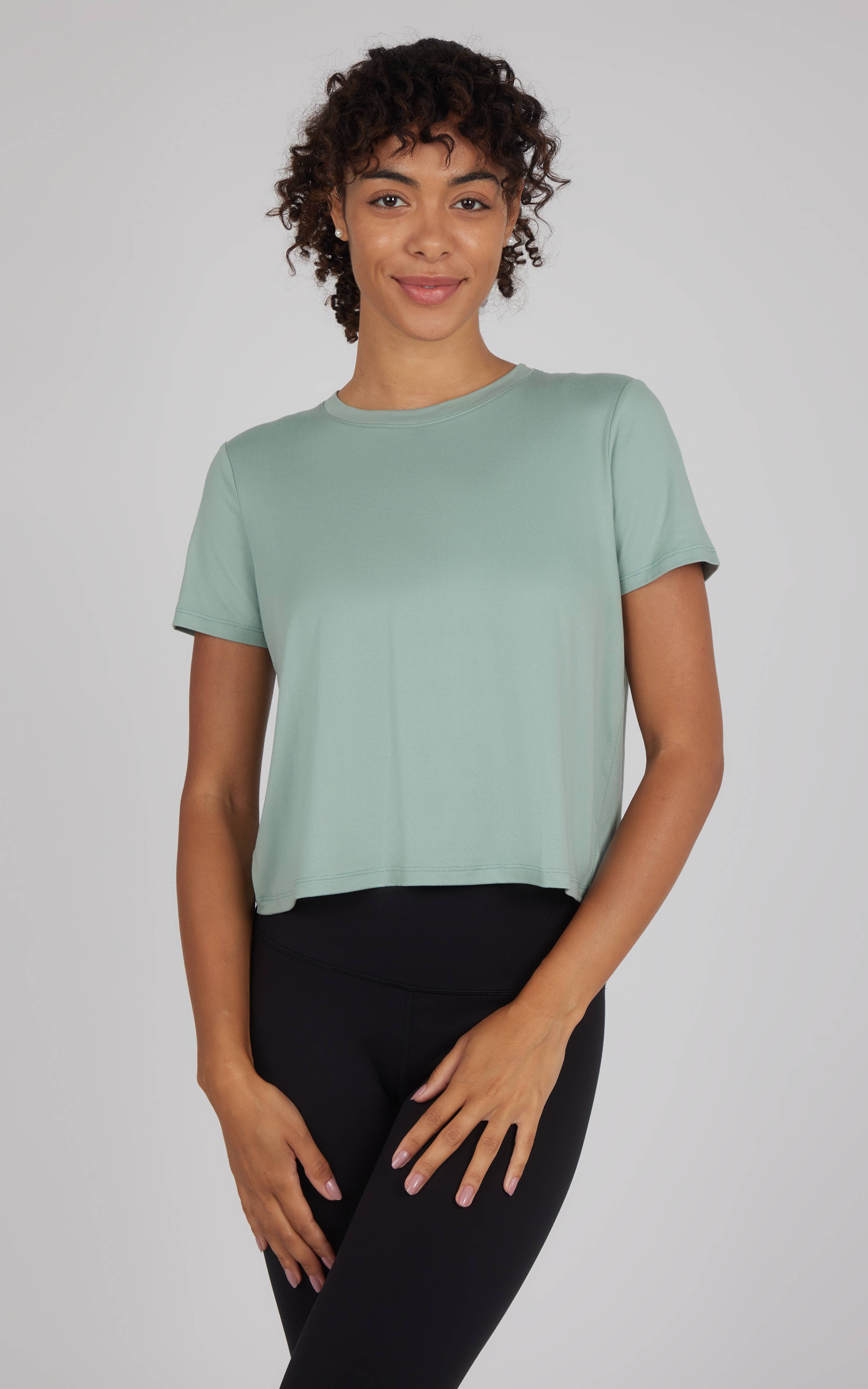 Women's Super Soft Short Sleeve Tee w Tulip Back