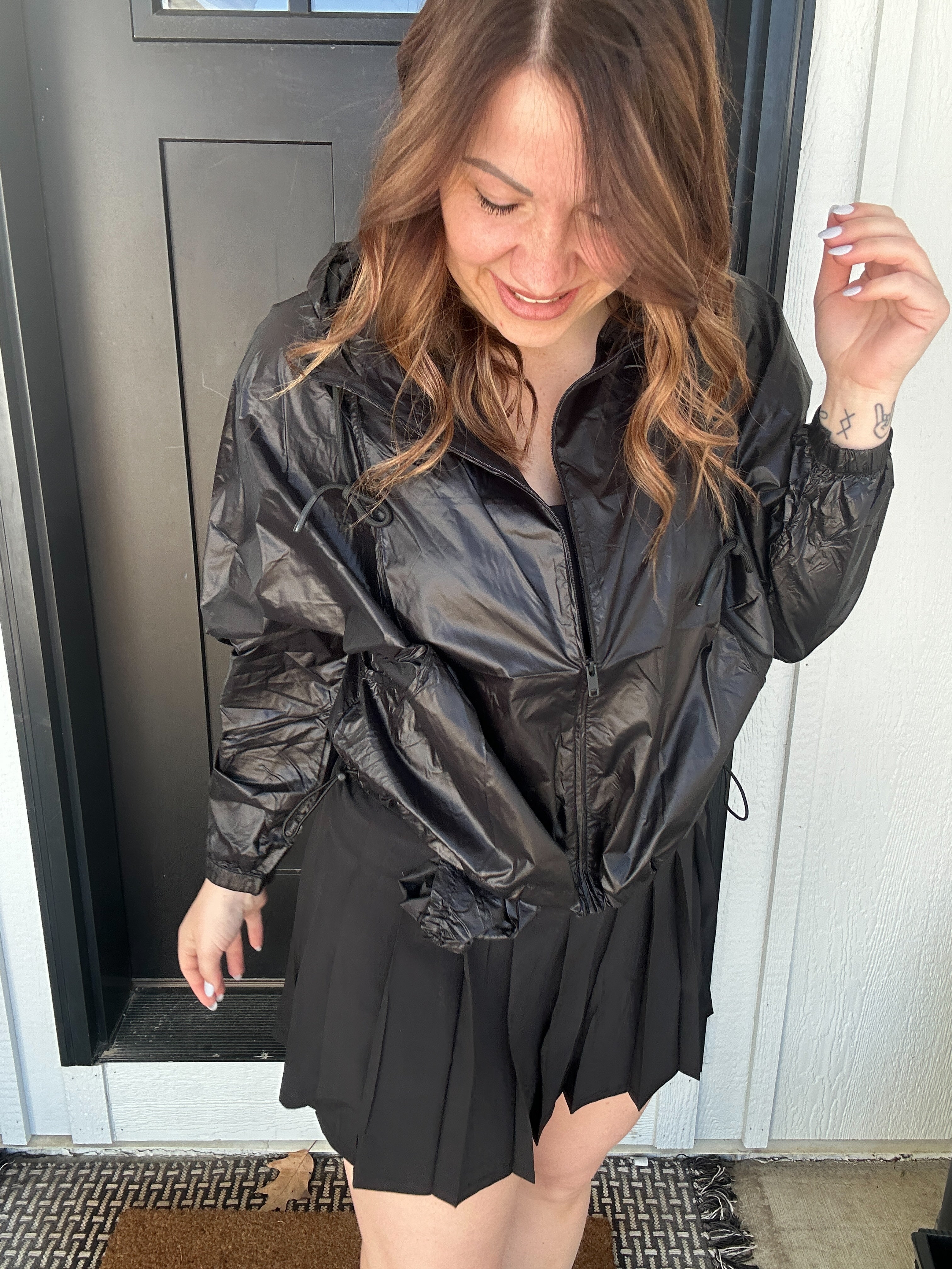 PACKABLE WATER REPELLENT SPRINTER JACKET WITH HOODIE