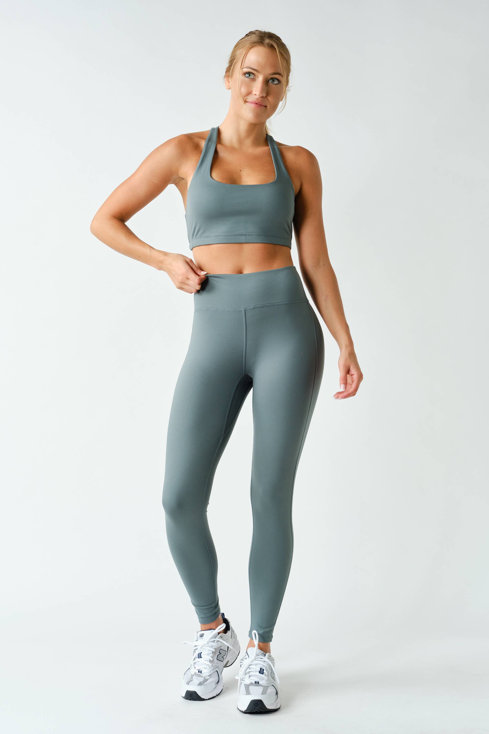 Venice Comfort-Band Sports Bra