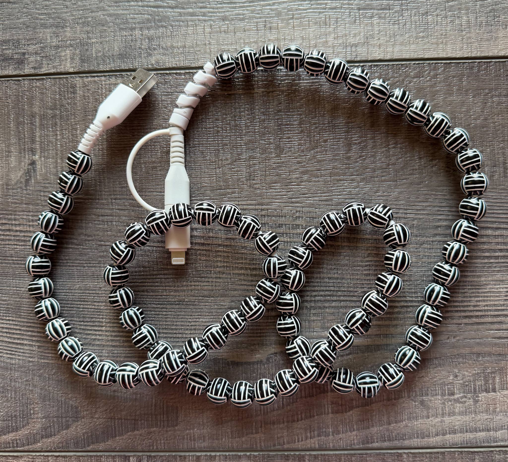 Beaded Phone Charger with Lightning & USB-C Cable Sports