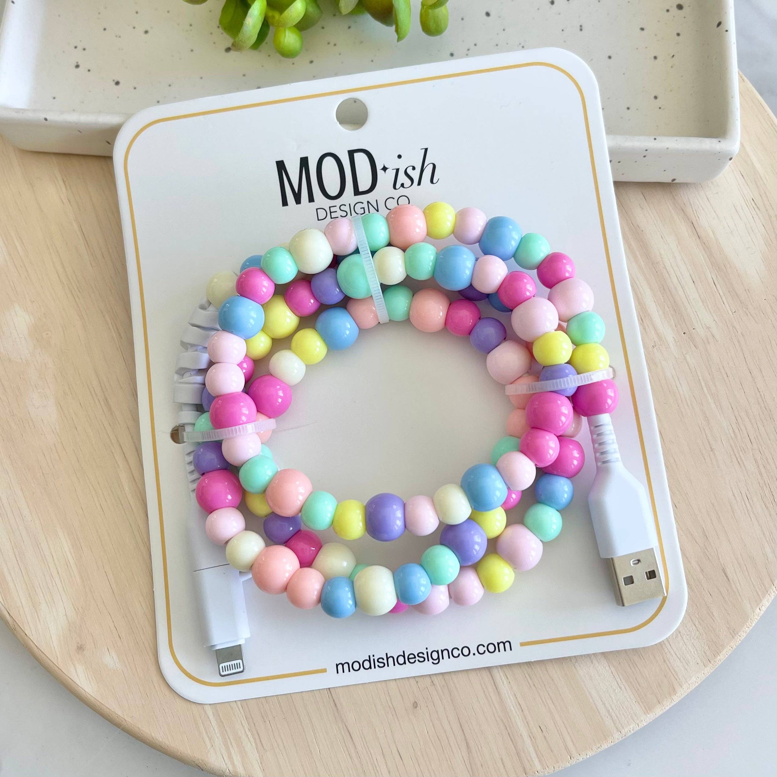 Beaded Phone Charger - Pastel Rainbow