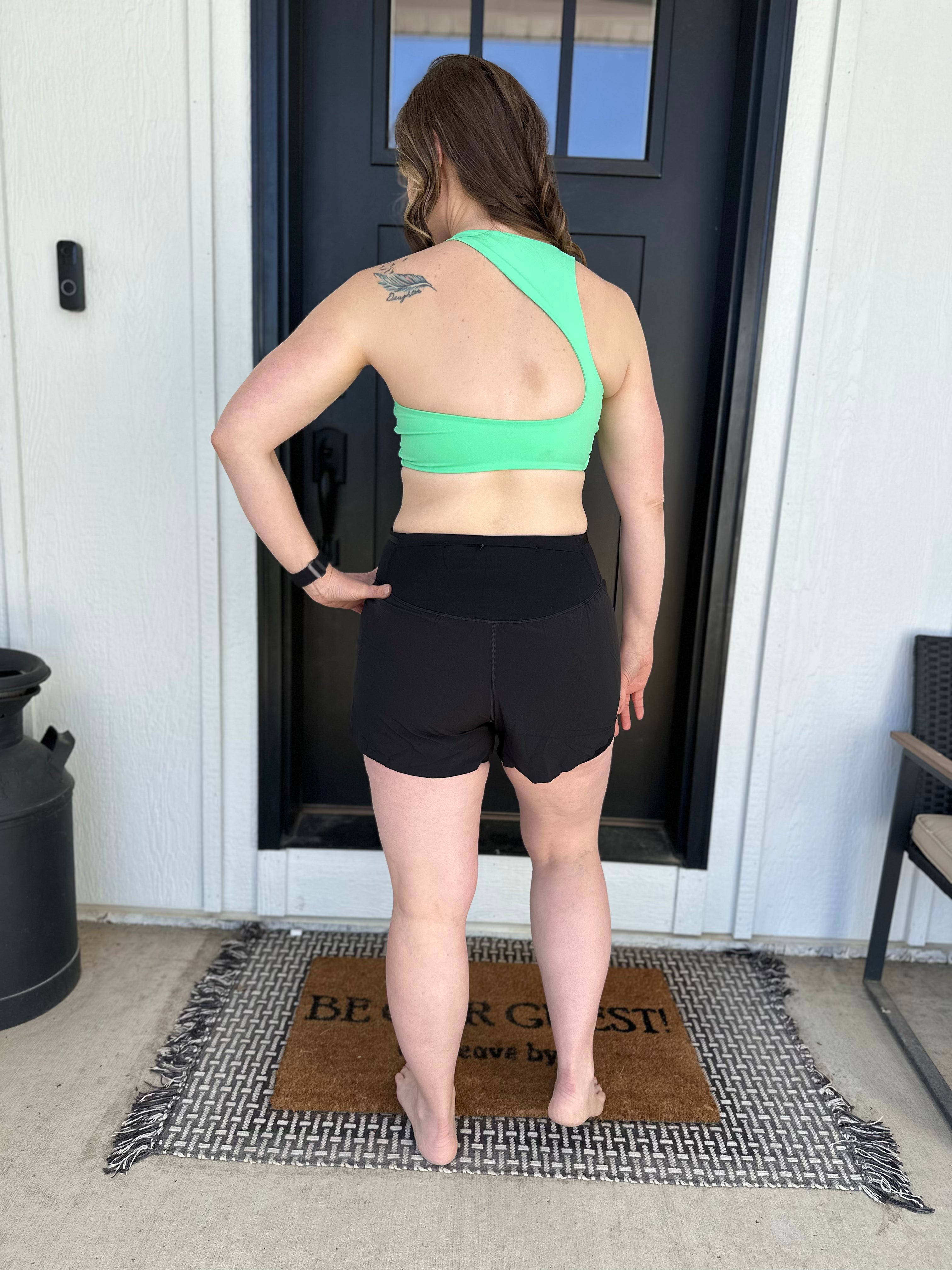 SOLID COLOR FULL-WRAP SPORTS BRA