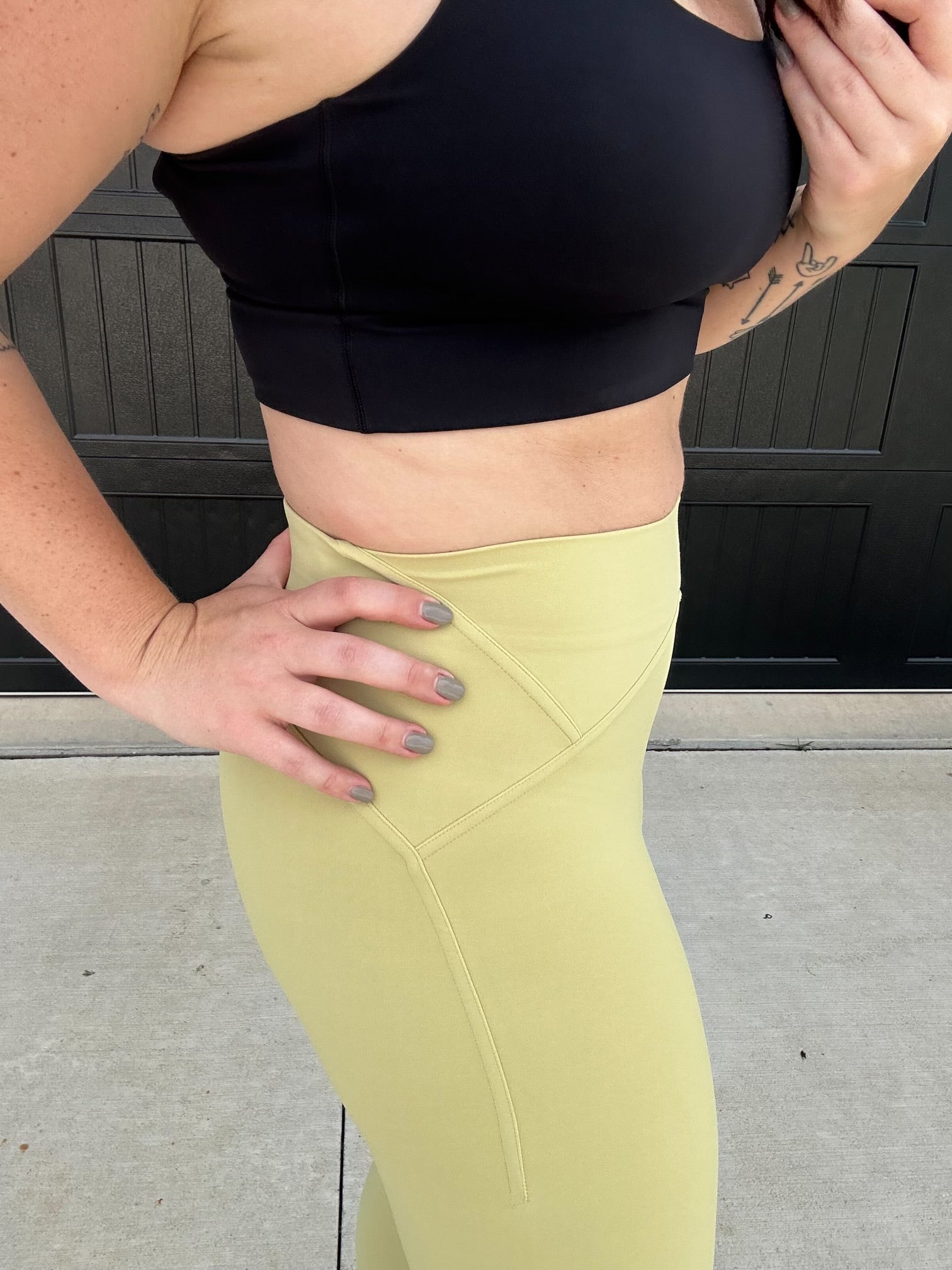 The Whitney Leggings - Light Lime Green (SMALL + LARGE)