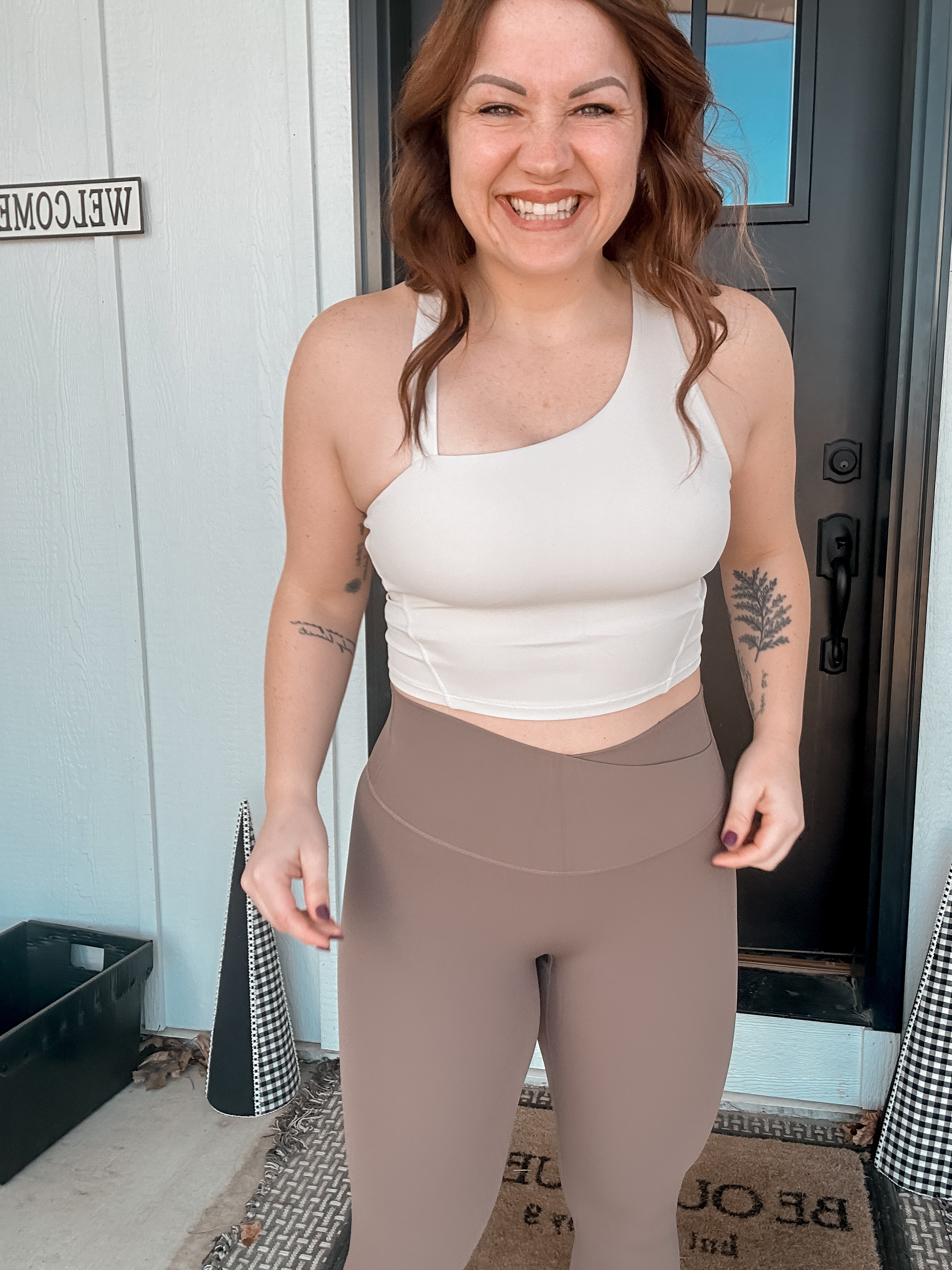 Naomi Cross Over High Waist Leggings