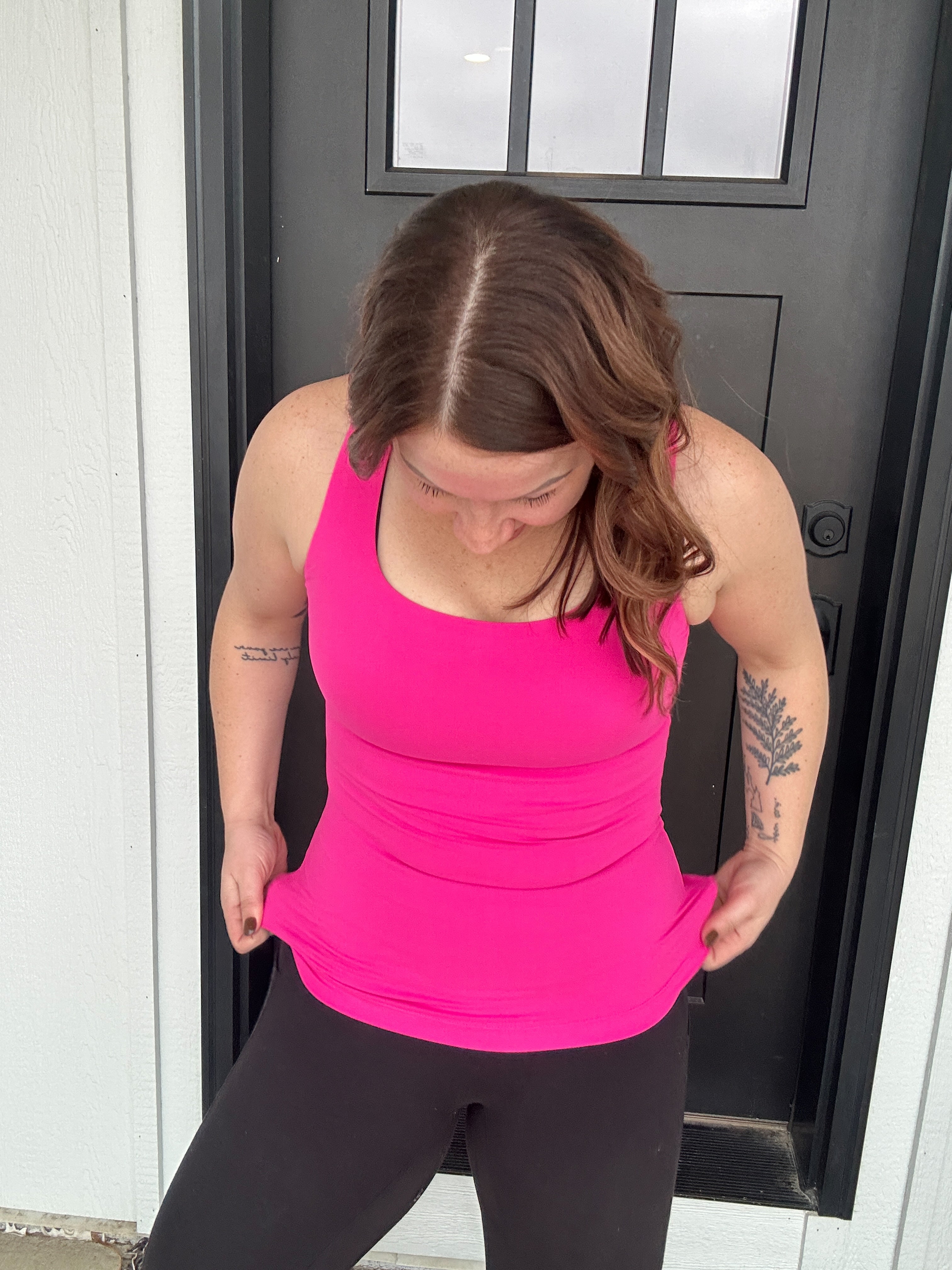 BUTTER FABRIC SQUARE NECKLINE SLEEVELESS TANK TOP