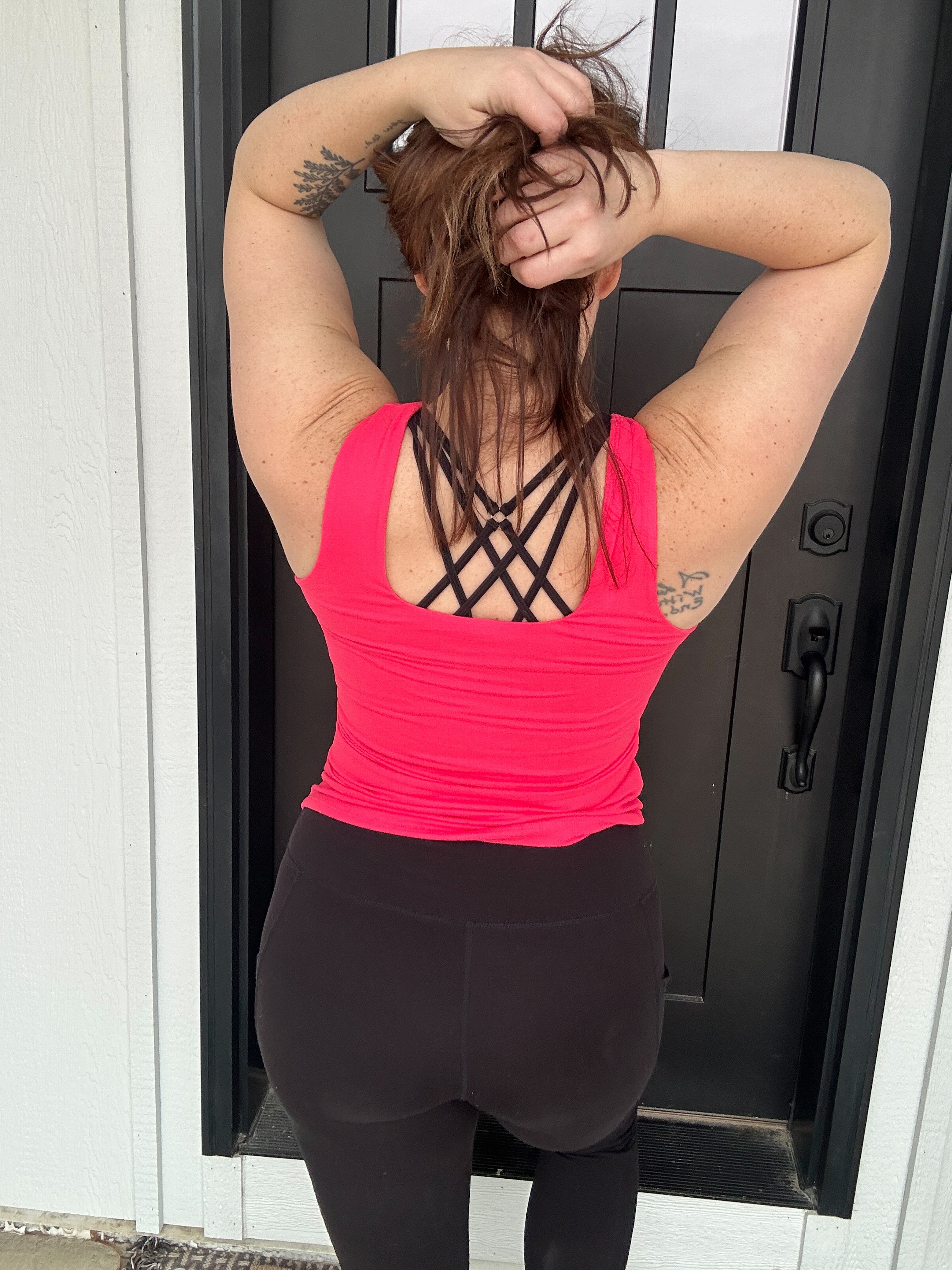 BUTTER FABRIC SQUARE NECKLINE SLEEVELESS TANK TOP