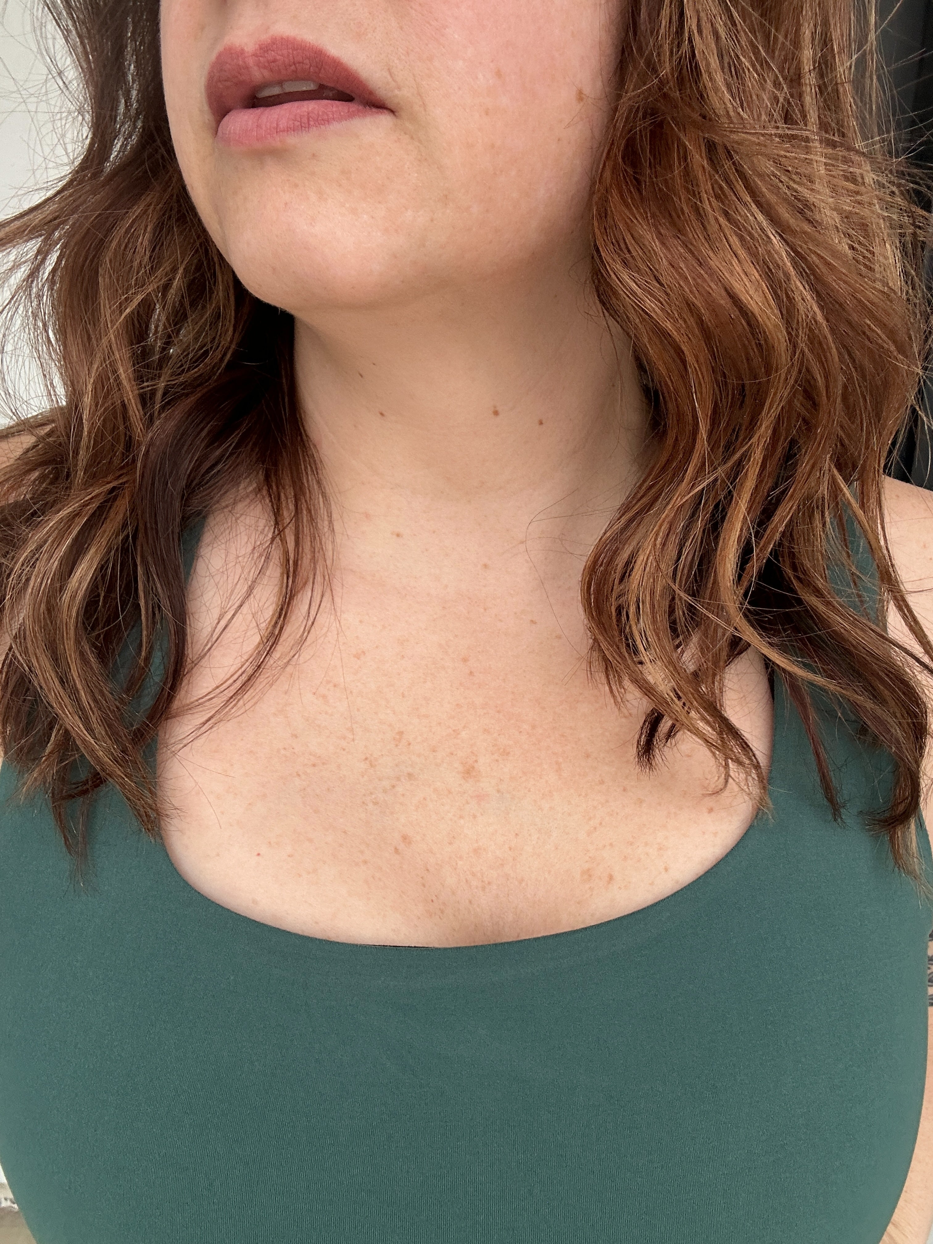 BUTTER FABRIC SQUARE NECKLINE SLEEVELESS TANK TOP