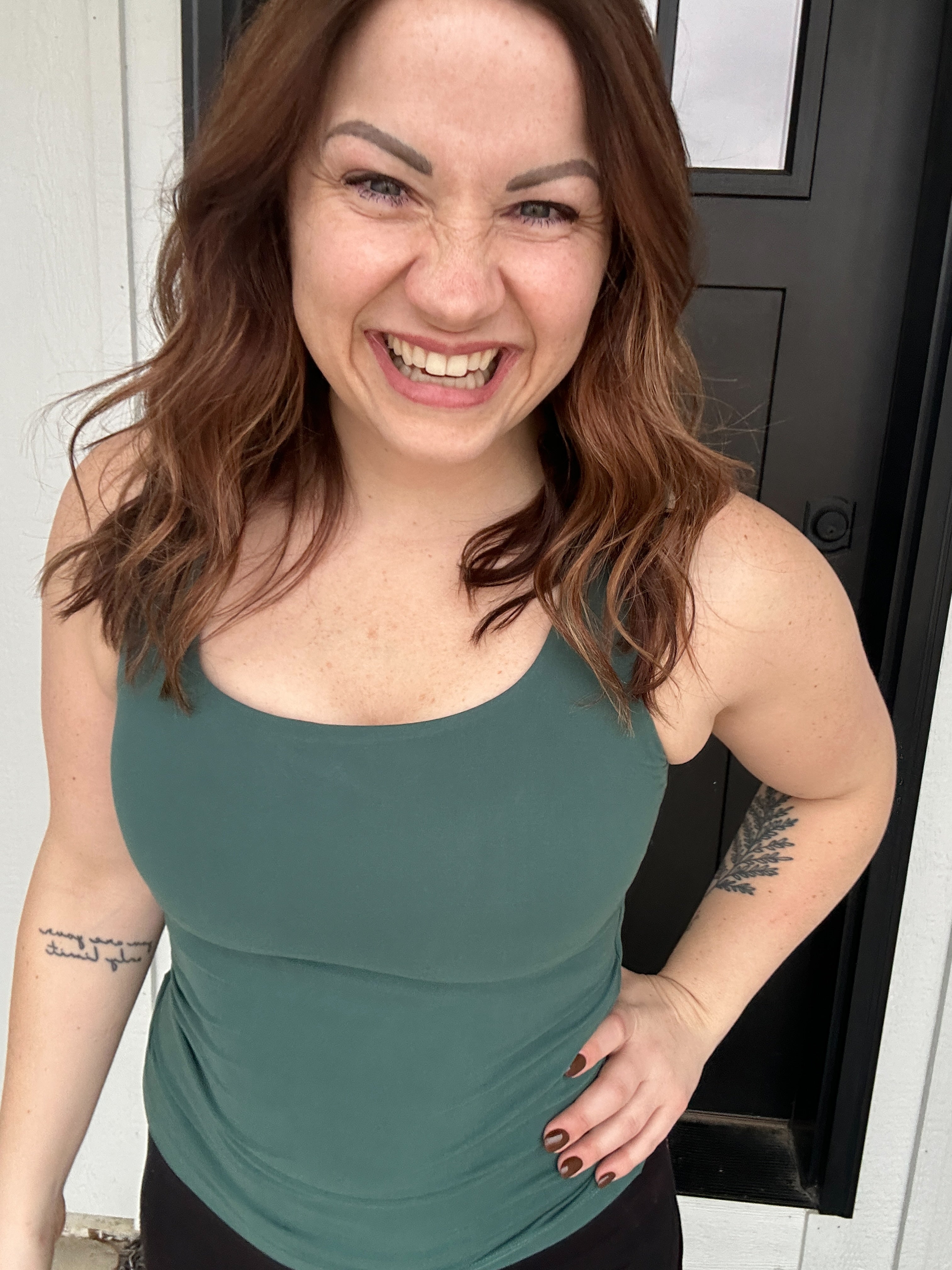 BUTTER FABRIC SQUARE NECKLINE SLEEVELESS TANK TOP