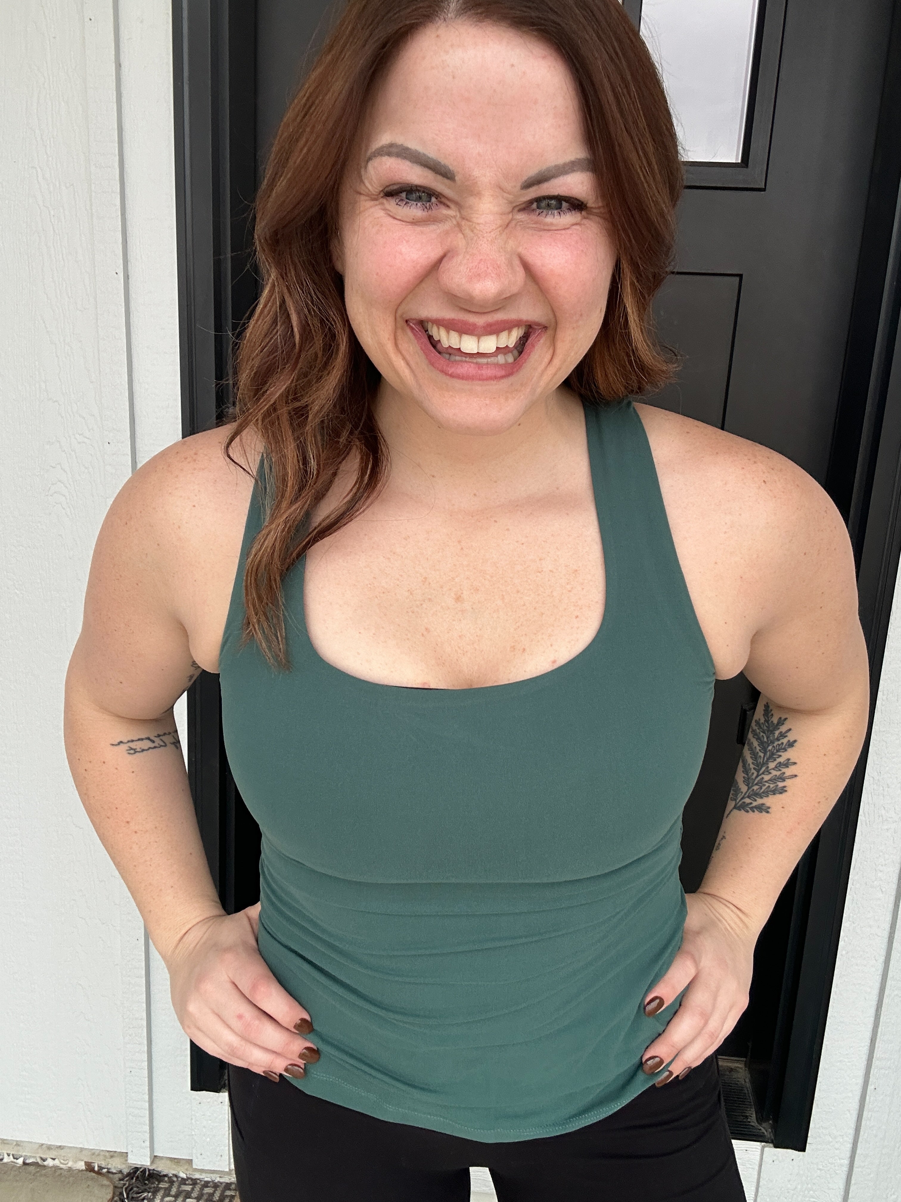 BUTTER FABRIC SQUARE NECKLINE SLEEVELESS TANK TOP