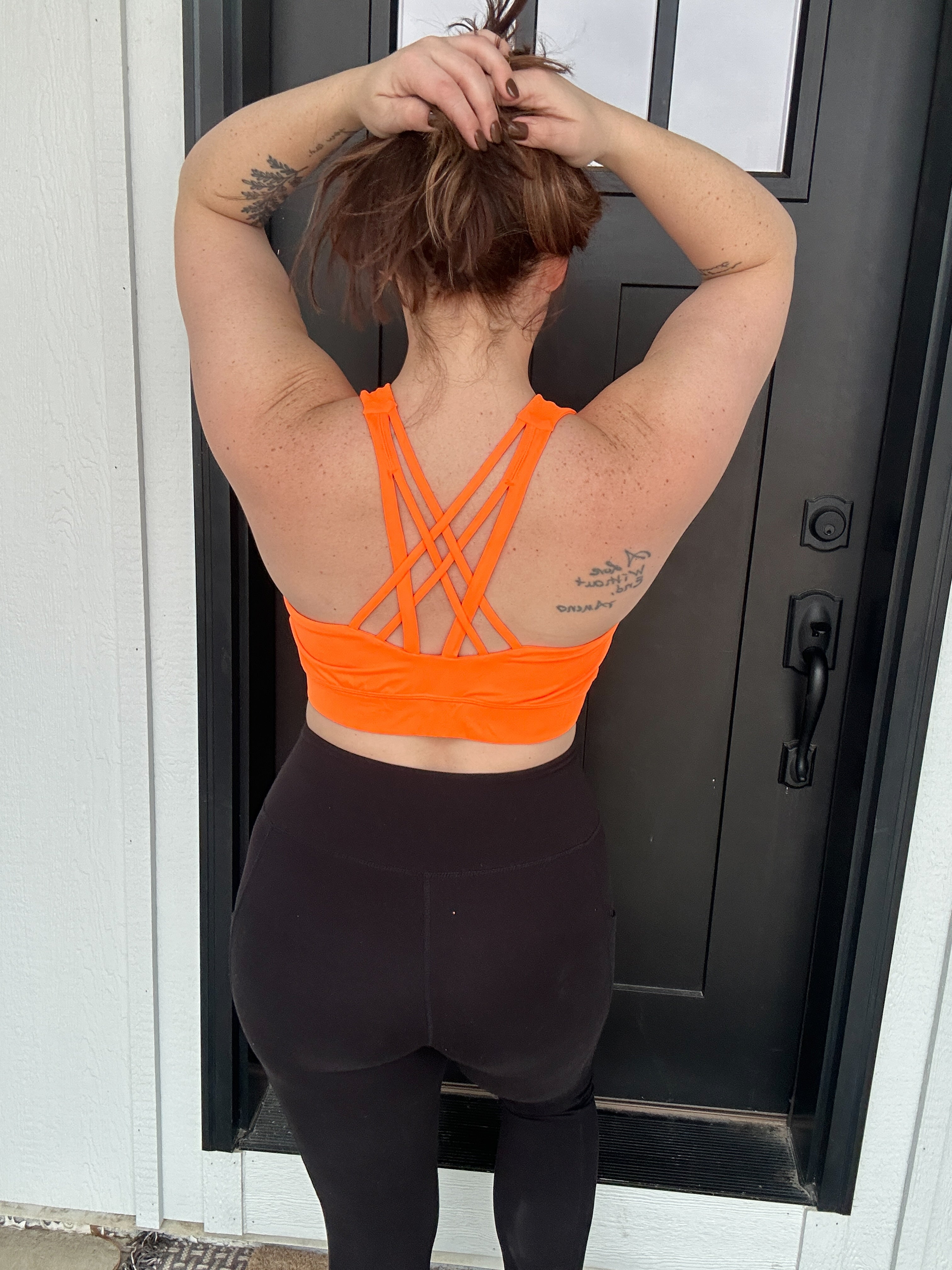 ACTIVE CRISS CROSS SPORTS BRA