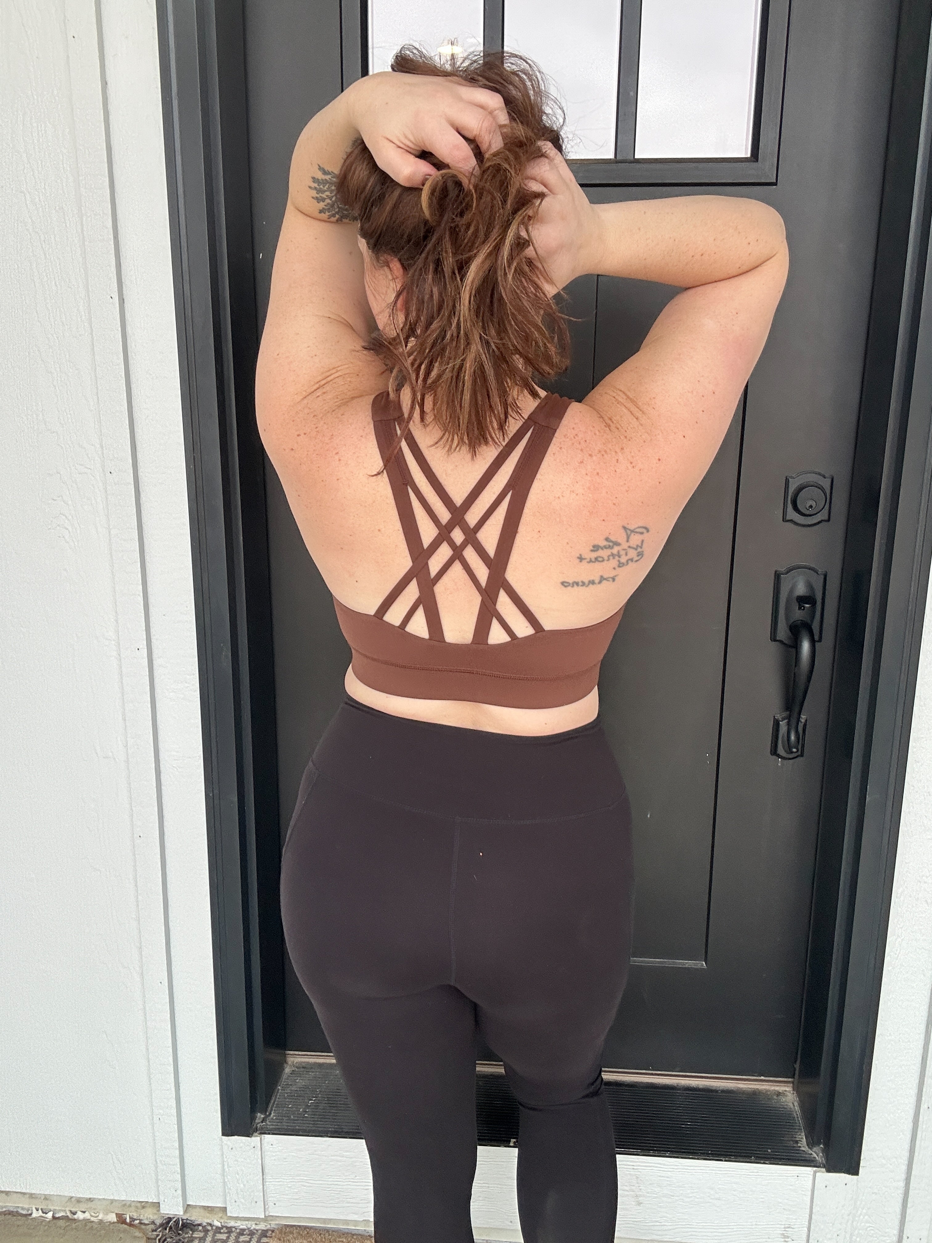 ACTIVE CRISS CROSS SPORTS BRA