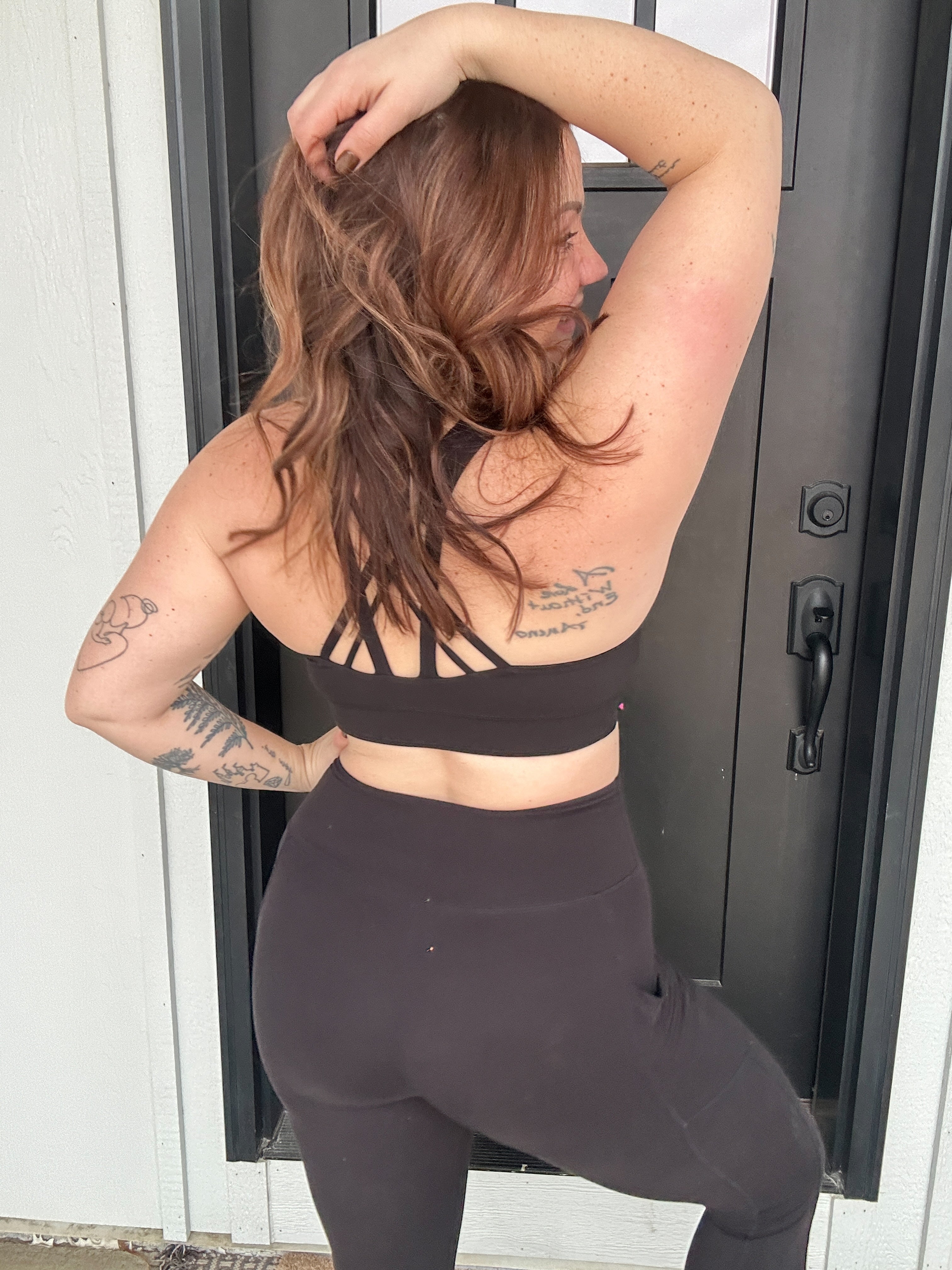 ACTIVE CRISS CROSS SPORTS BRA