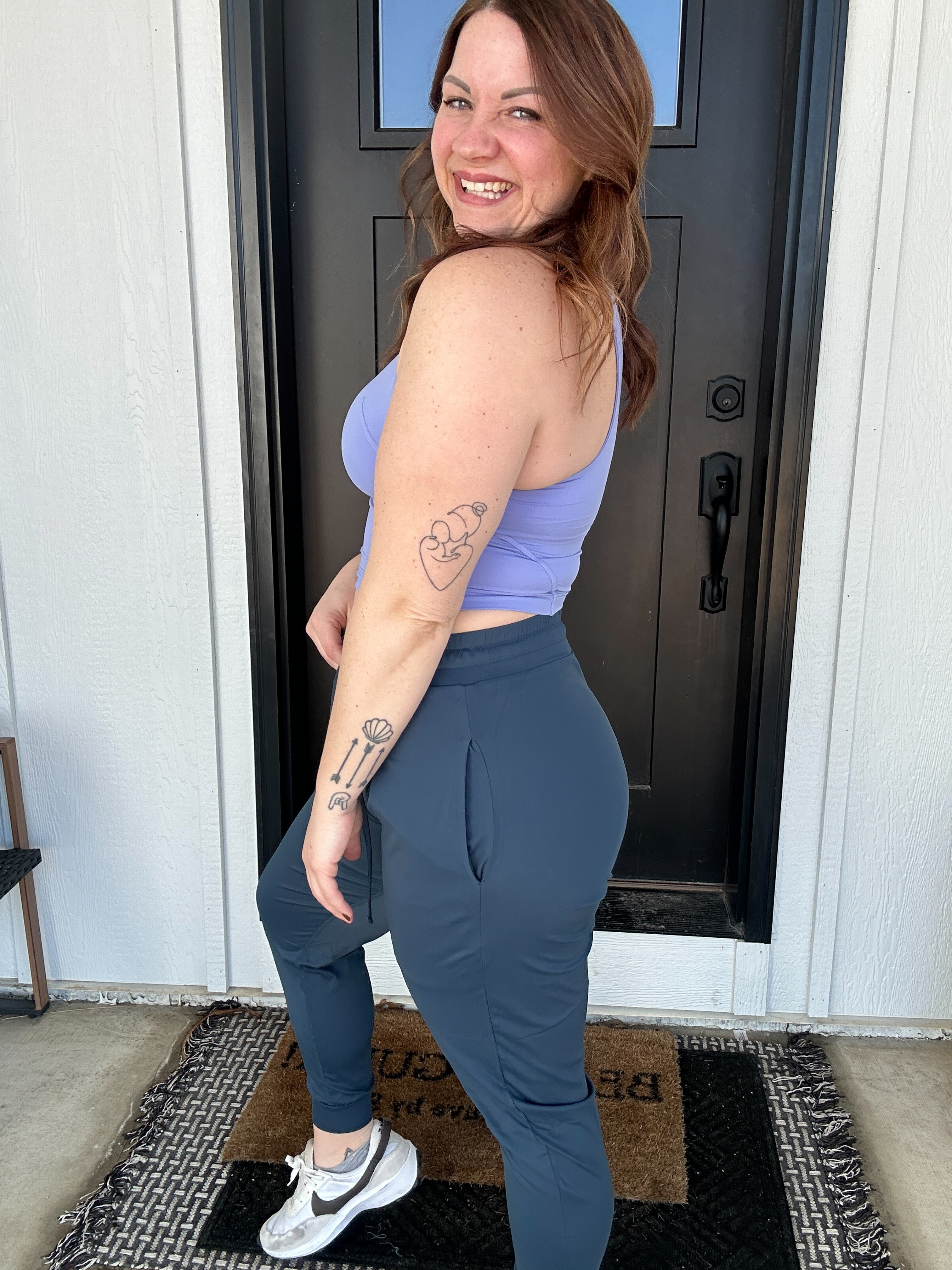 Solid Pleated Front Jogger