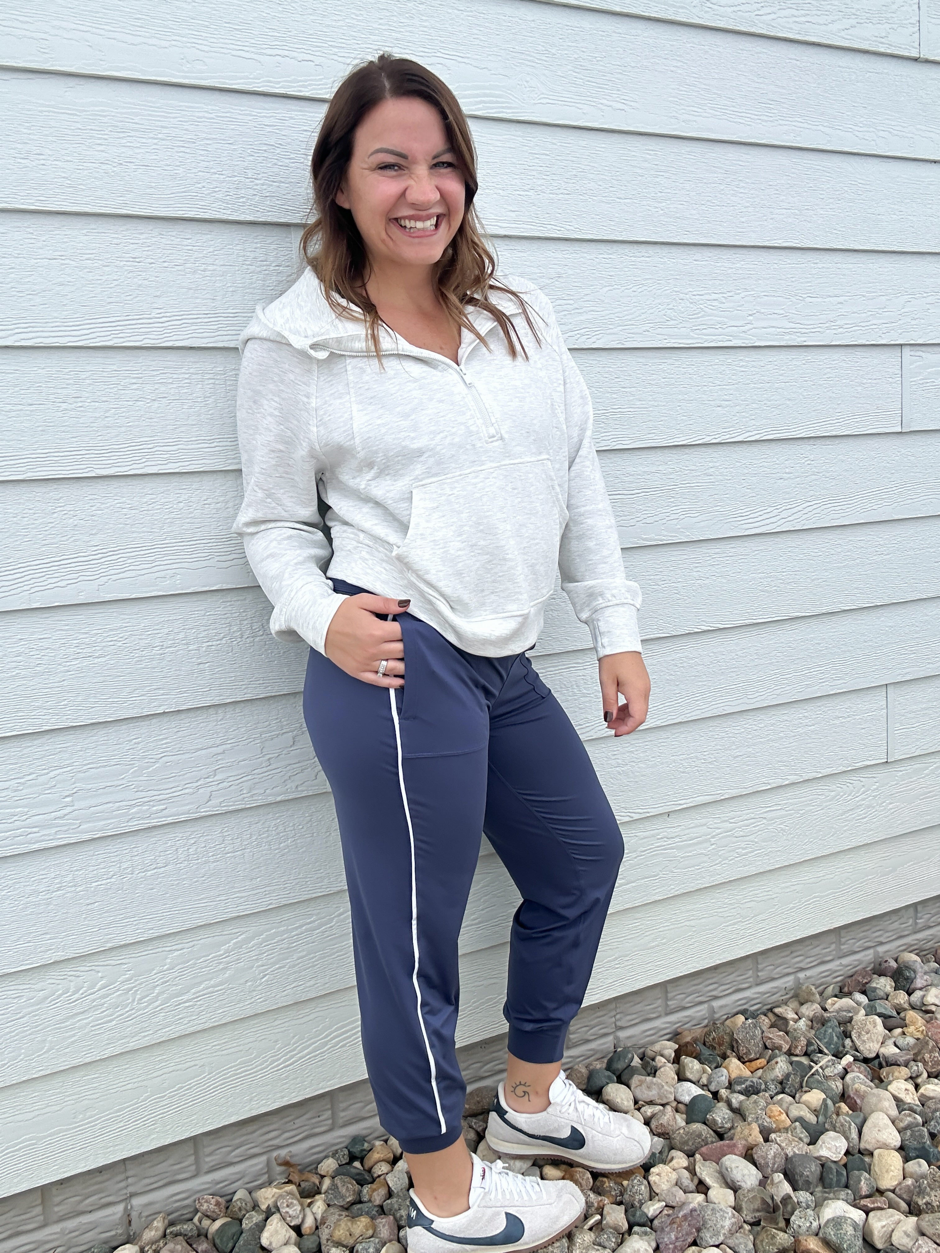 High Waist Butter Soft Piping Jogger Pant