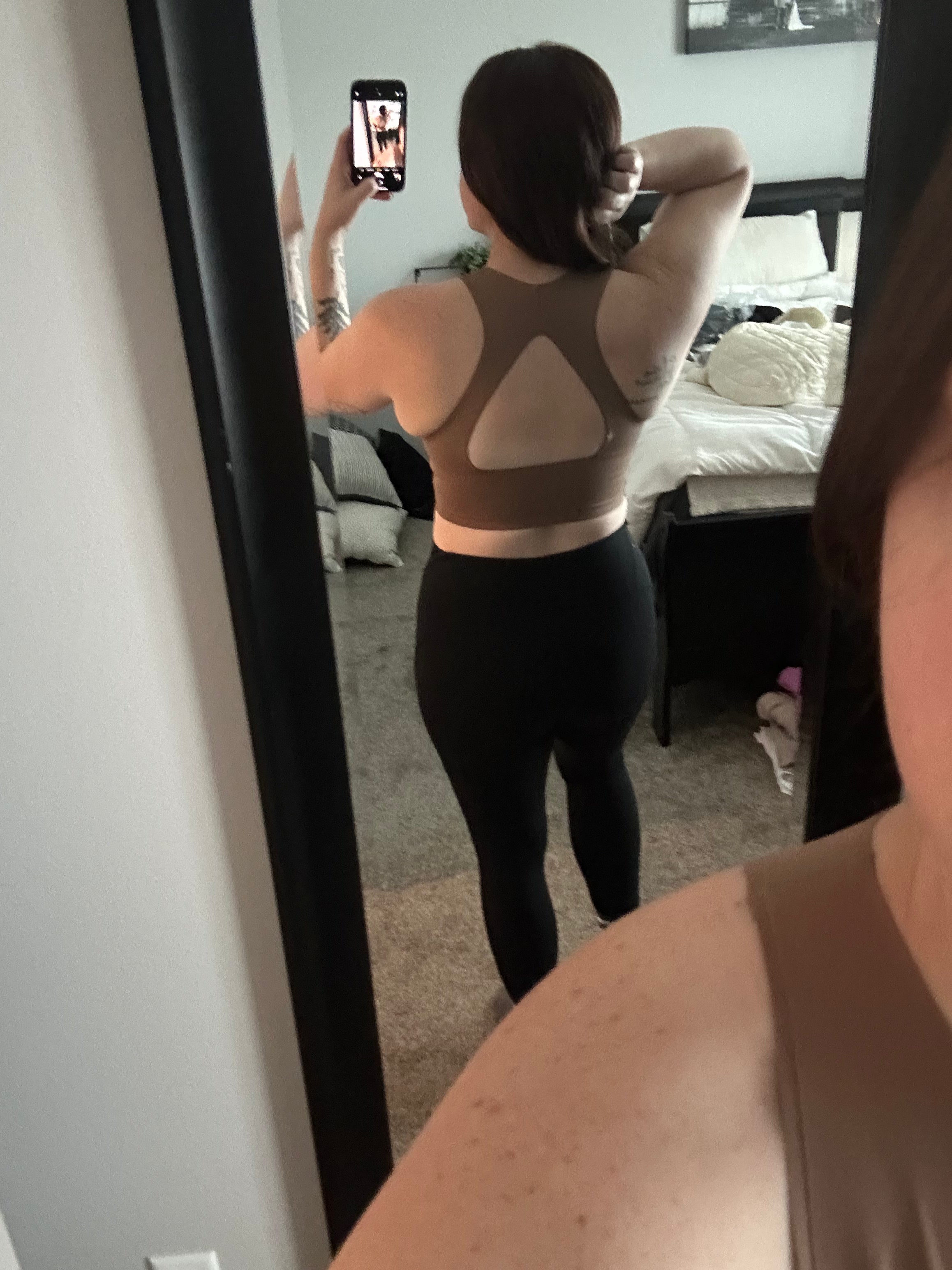 Solid Color Back Buckle High Support Fitness Sports Bra