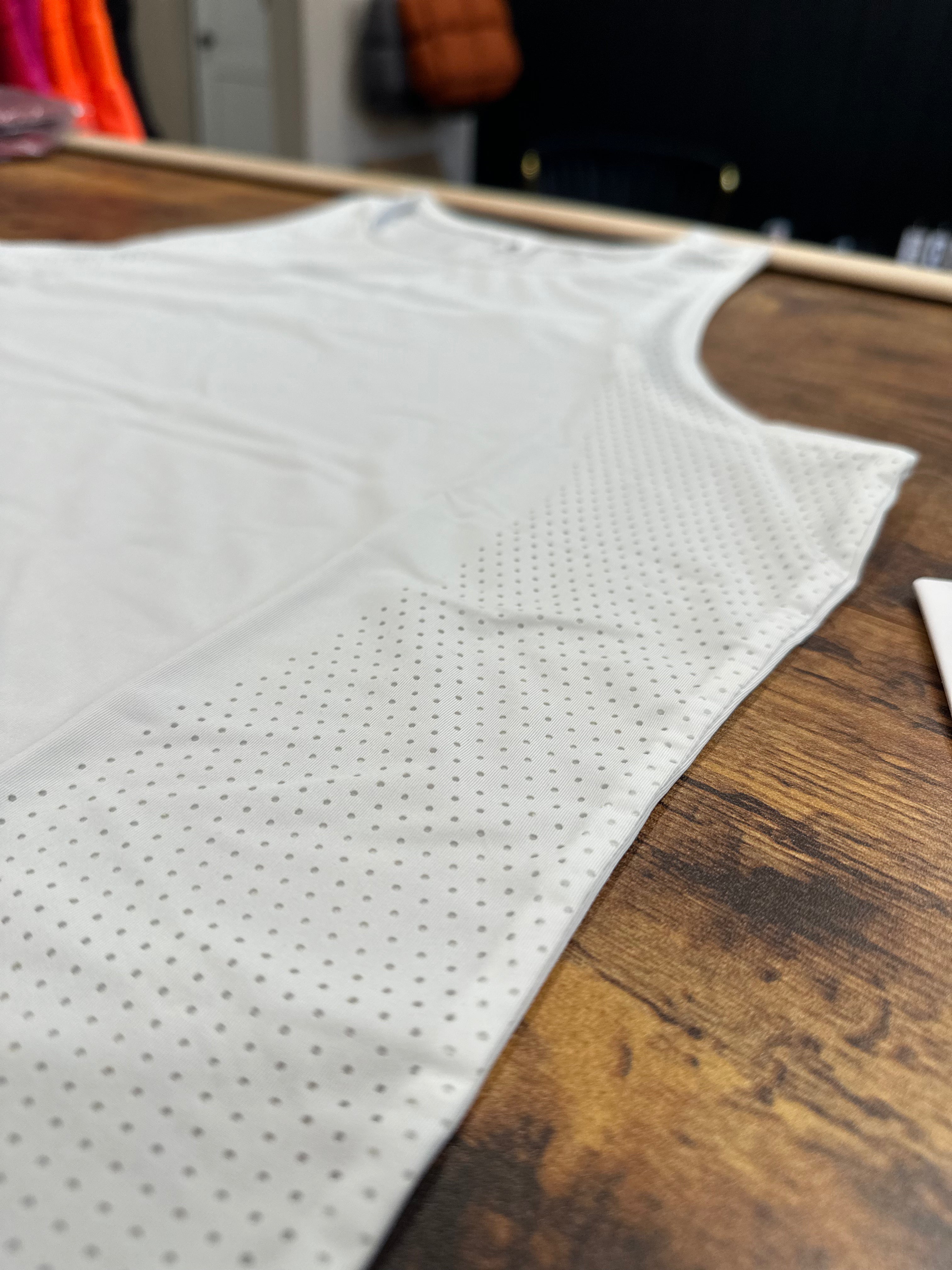 Women's Laser Cut Active Tank Top with Cutout Back