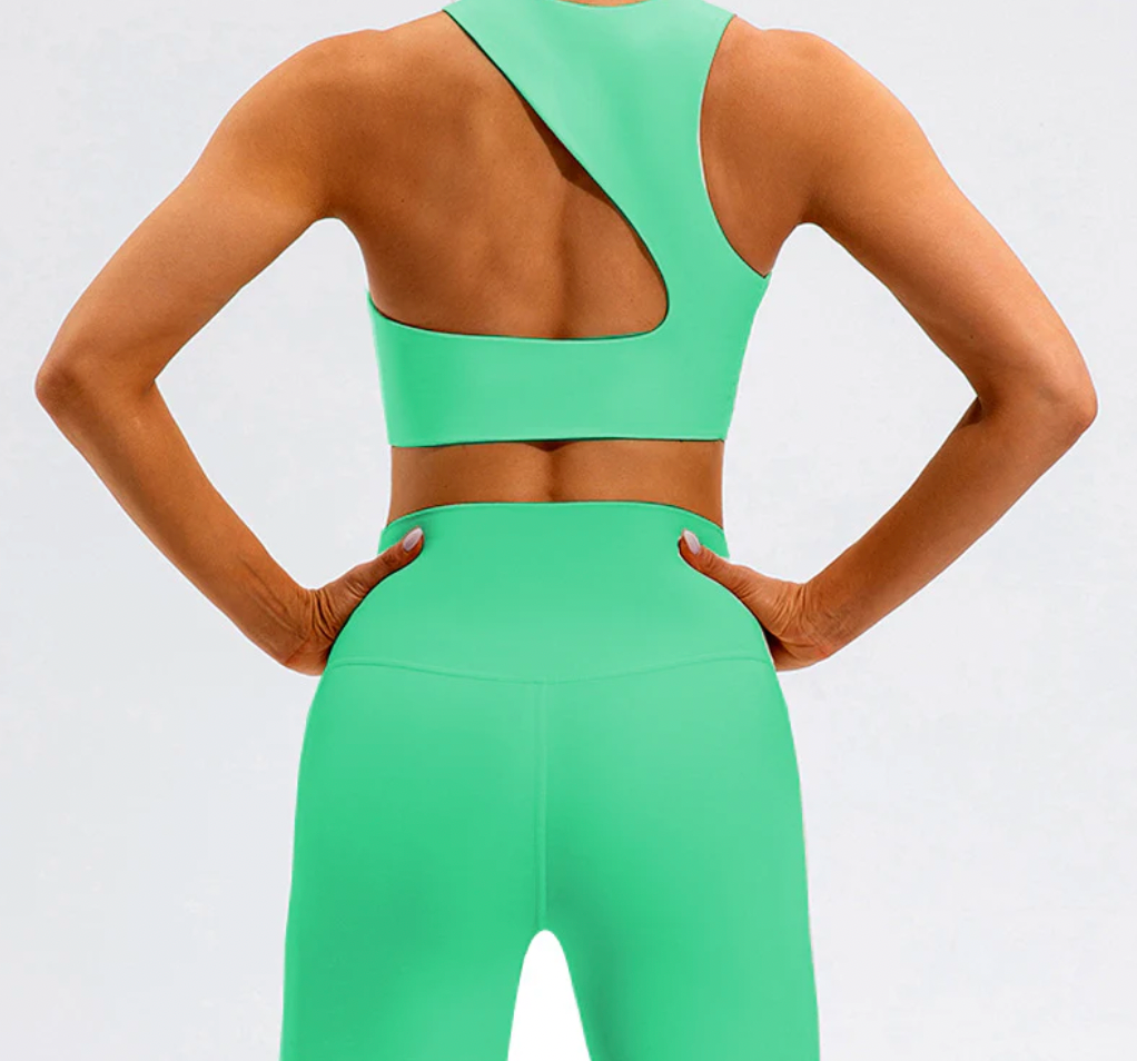 SOLID COLOR FULL-WRAP SPORTS BRA