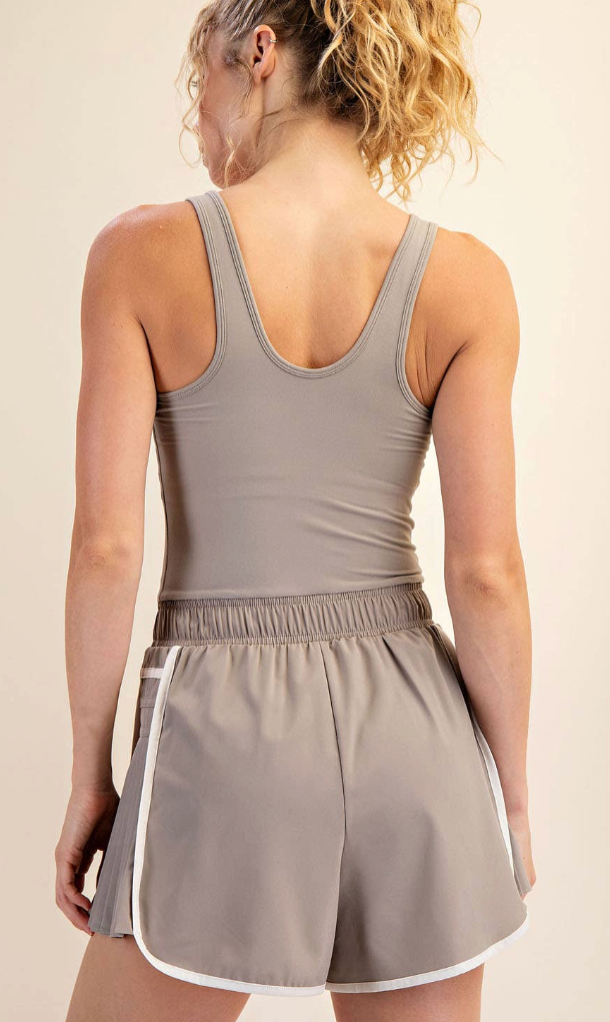 RECYCLED BUTTER TIGER SHORT