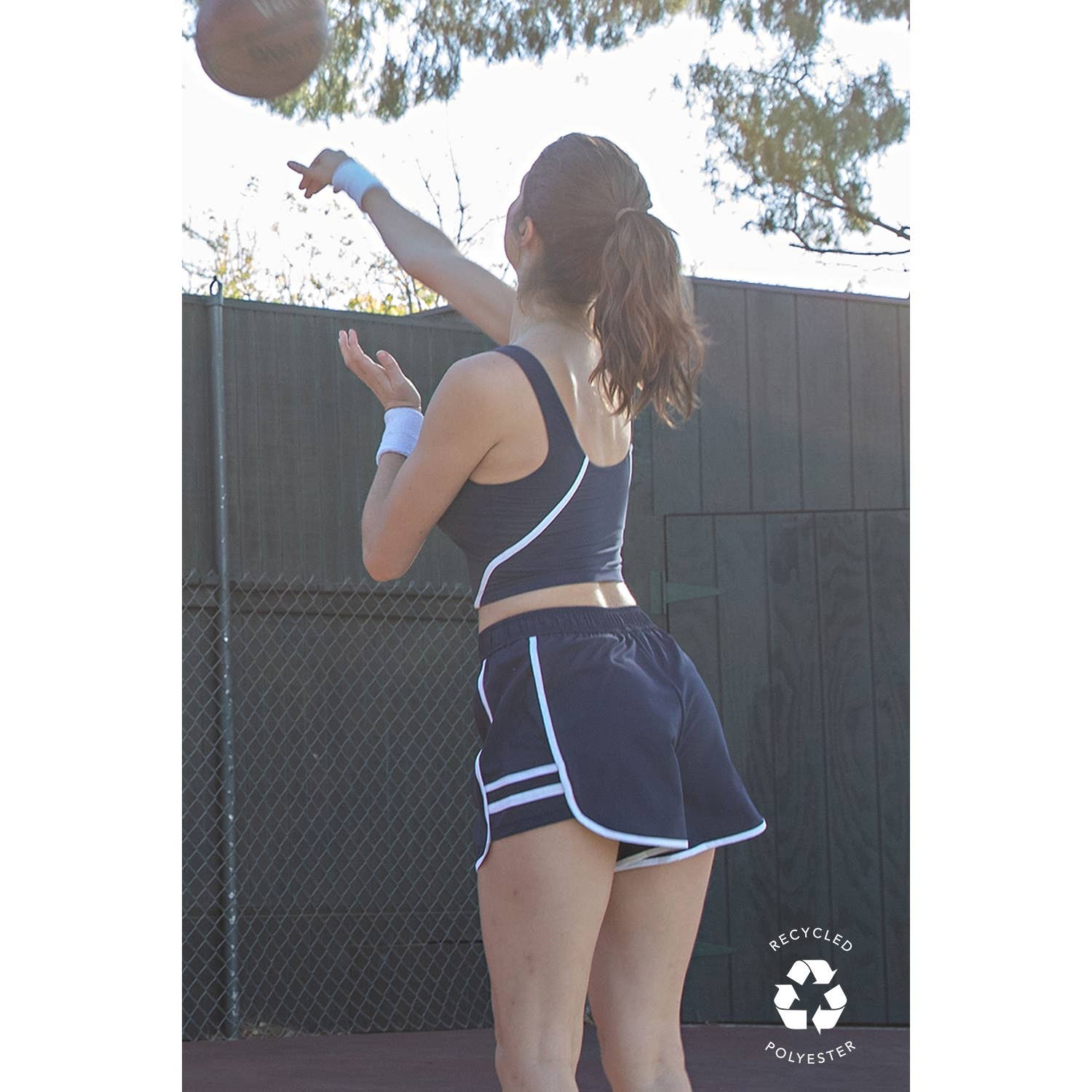 RECYCLED BUTTER TIGER SHORT