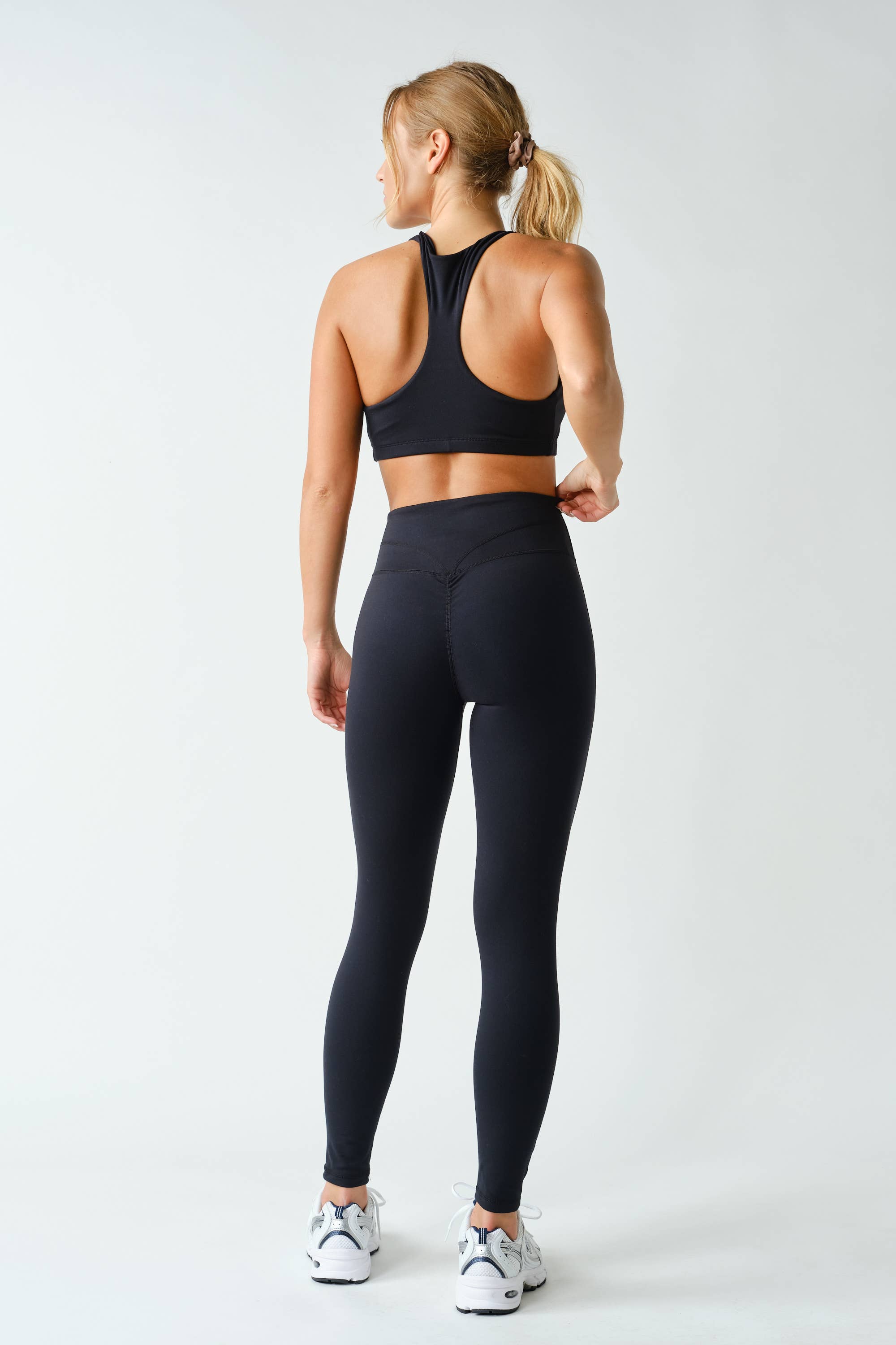Venice Comfort-Band Sports Bra