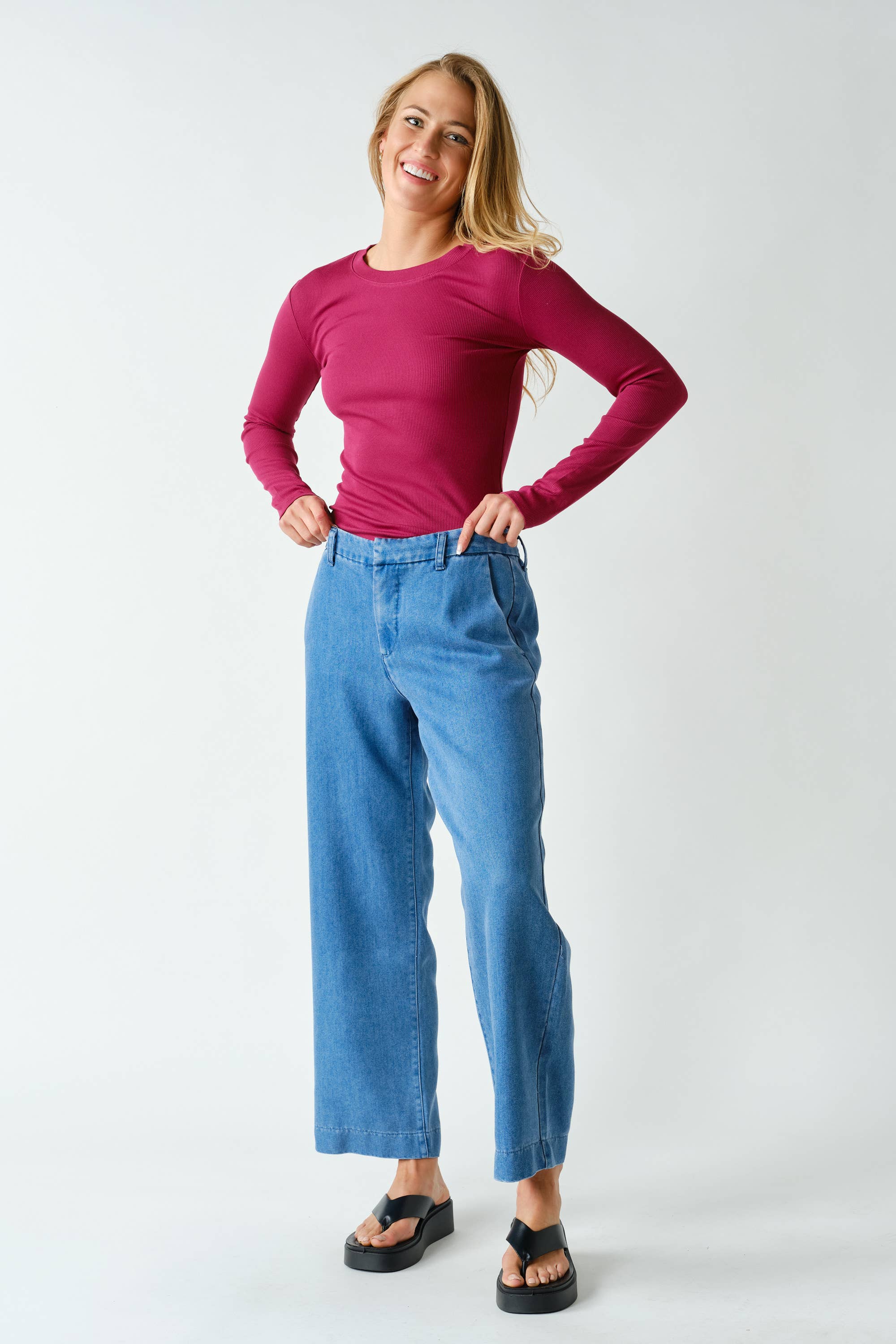 Mindy Essential Long-Sleeved Micro-Ribbed Top