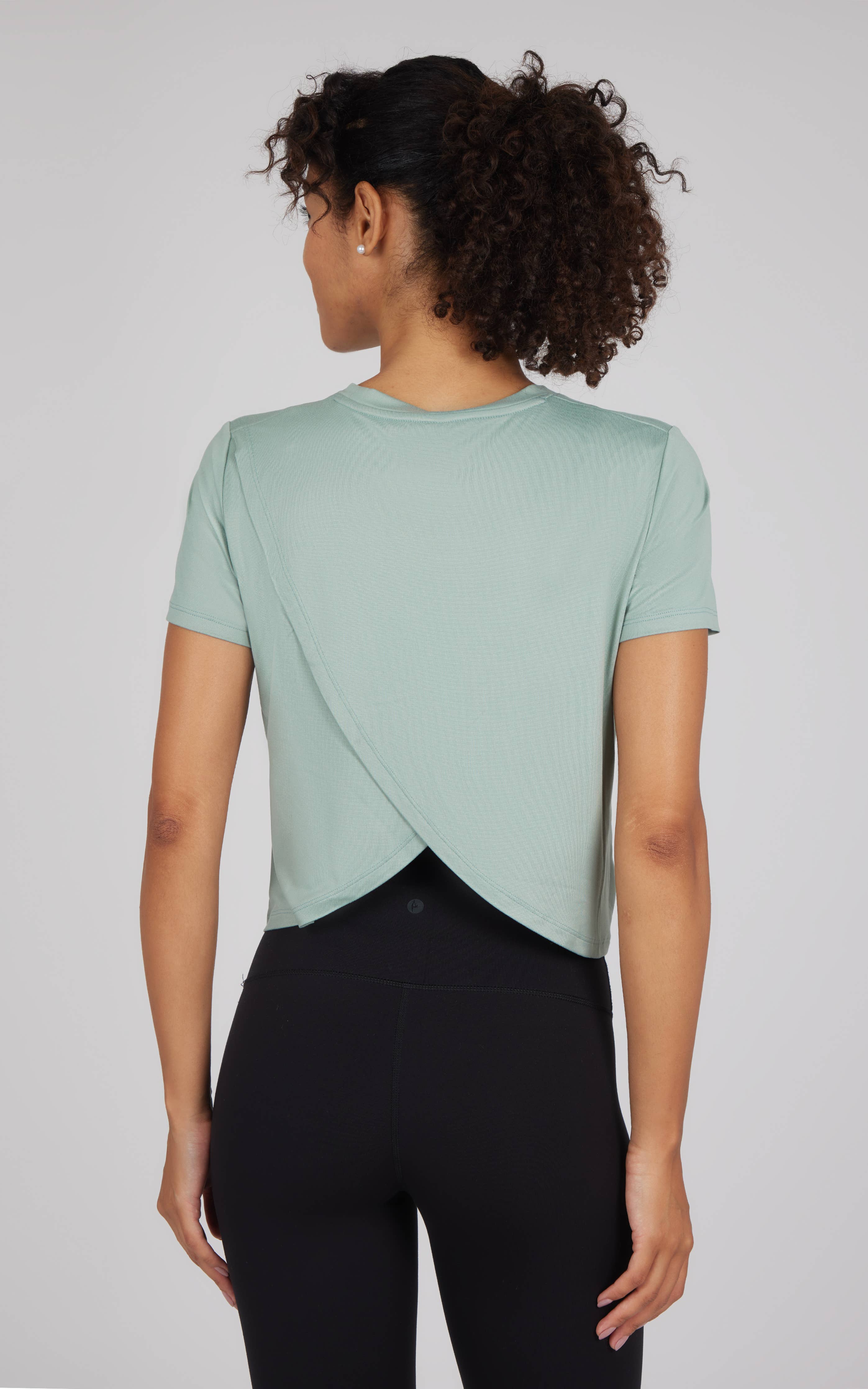 Women's Super Soft Short Sleeve Tee w Tulip Back