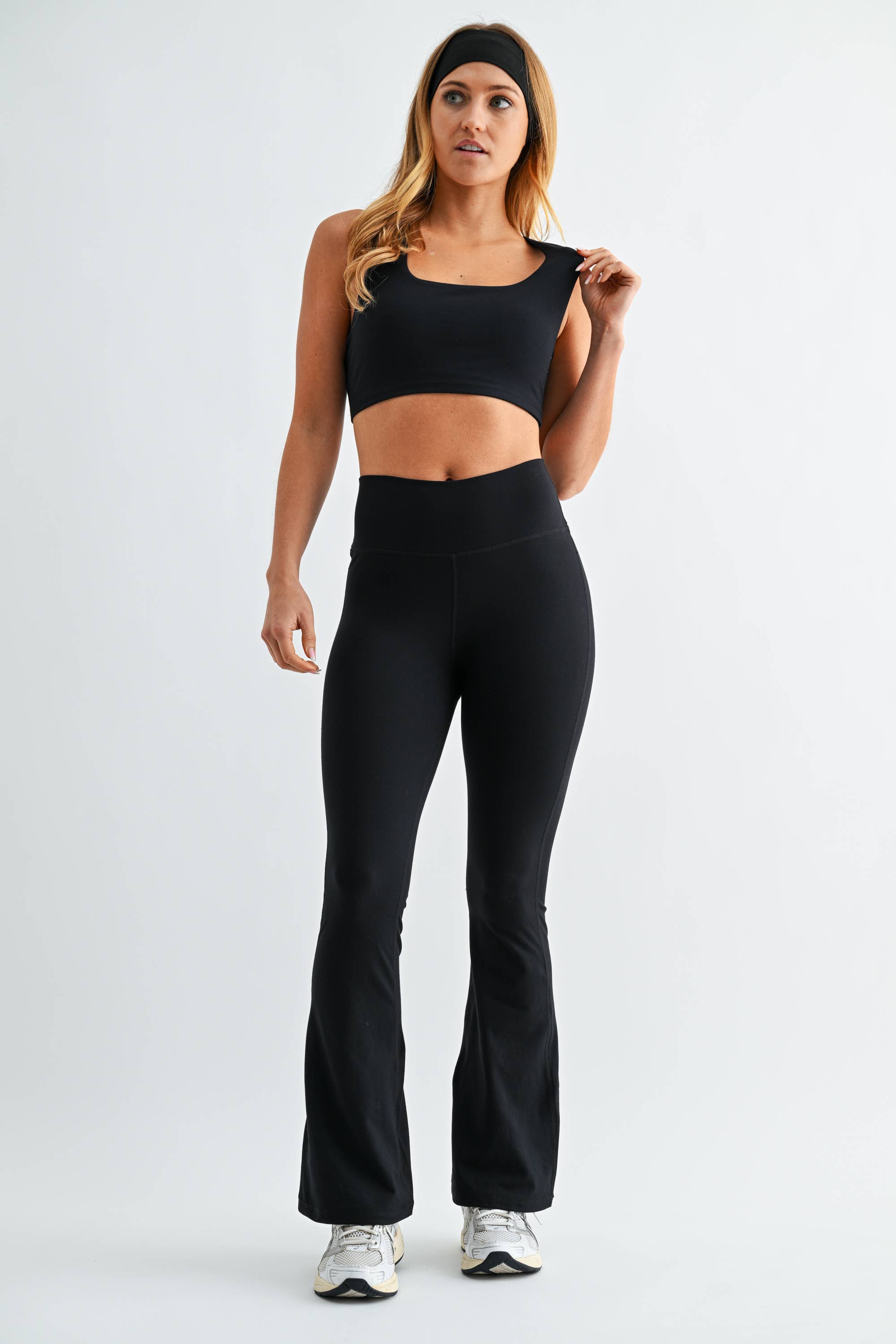 Venice Cloud Light Square Neck Sports Bra